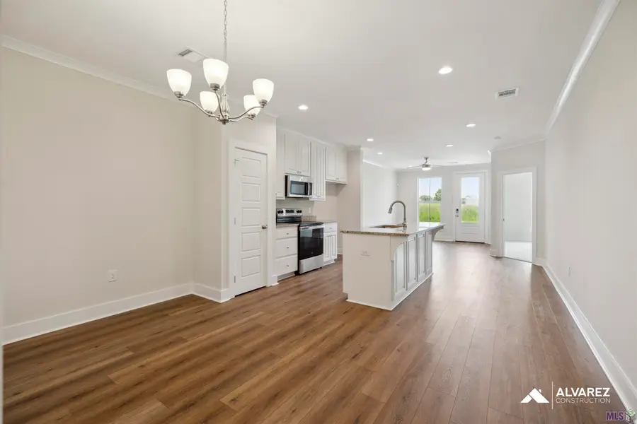 5631 Emmie Dr #B2, Zachary, LA 70791 - #3