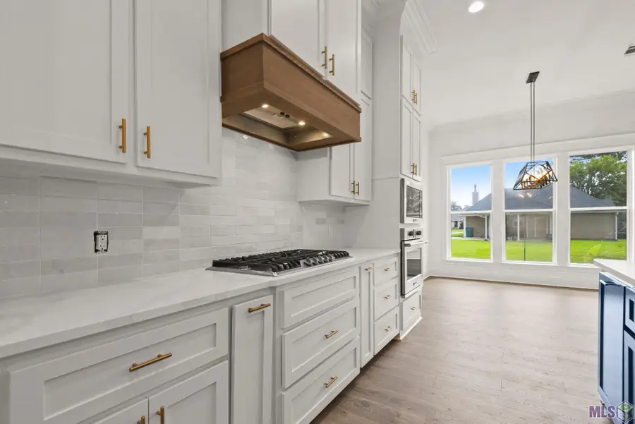 1148 Ivy Ct, Denham Springs, LA 70726 - #3