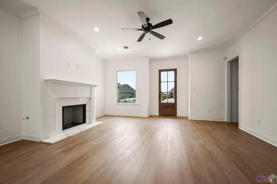 3206 Creekmere Ln, Baton Rouge, LA 70810 - #3