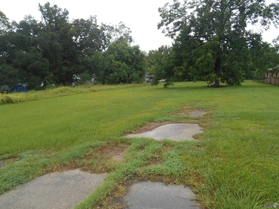 1598 Rosenwald Rd, Baton Rouge, LA 70807 - #2