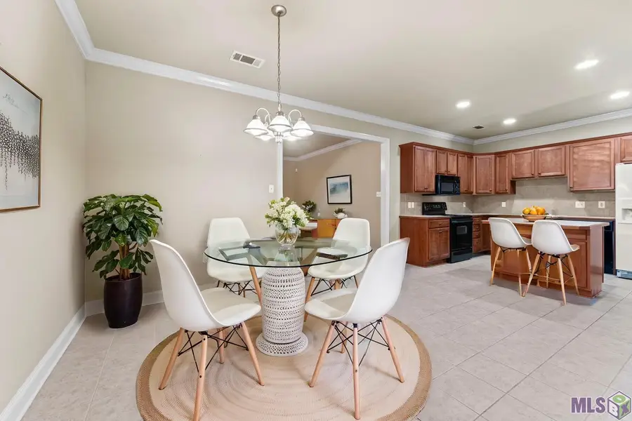 4848 Windsor Village Dr #28, Baton Rouge, LA 70817 - #2