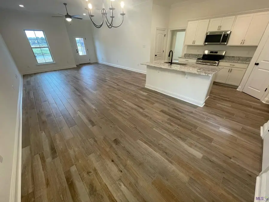 25717 Tarver Dr, Denham Springs, LA 70726 - #3