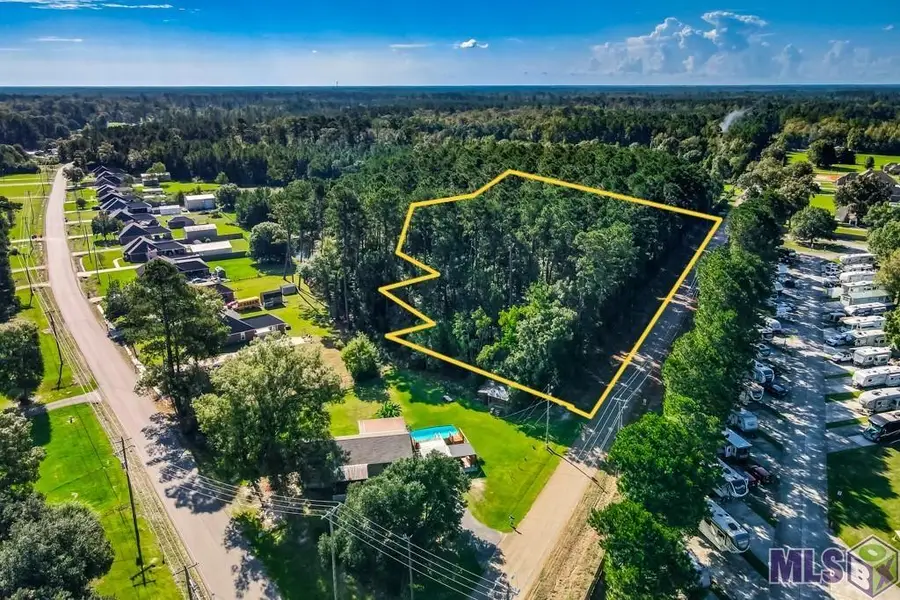26514 Clyde Blount Rd, Livingston, LA 70754 - #2
