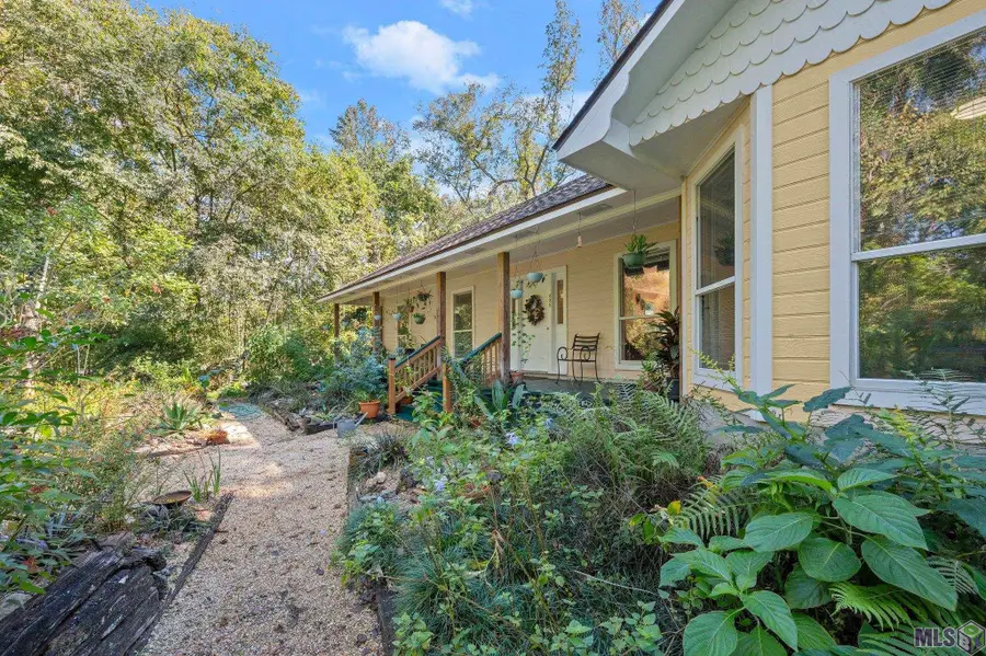 435 Pecan Dr, Saint Gabriel, LA 70776 - #2