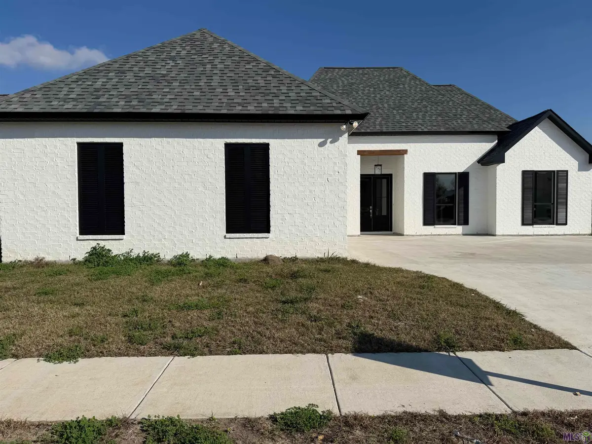 7812 Cutt Pointe Dr, Ventress, LA 70783 - #1