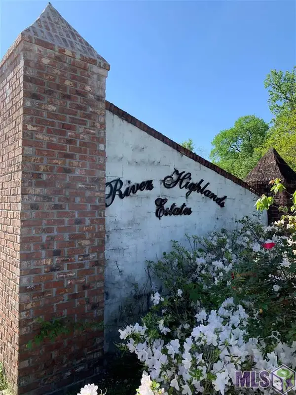 LOT 77 River Highlands, St. Amant, LA 70774