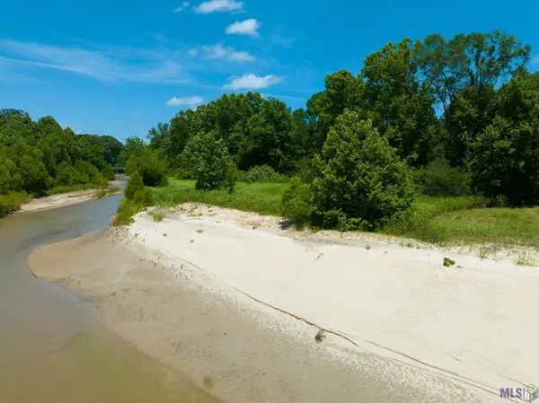 8536 Highland Rd, St. Francisville, LA 70775