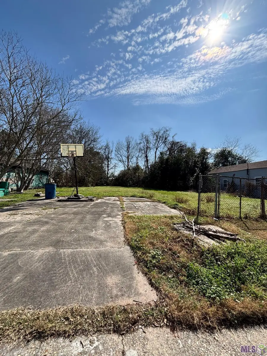 58475 Meriam, Plaquemine, LA 70764 - #2