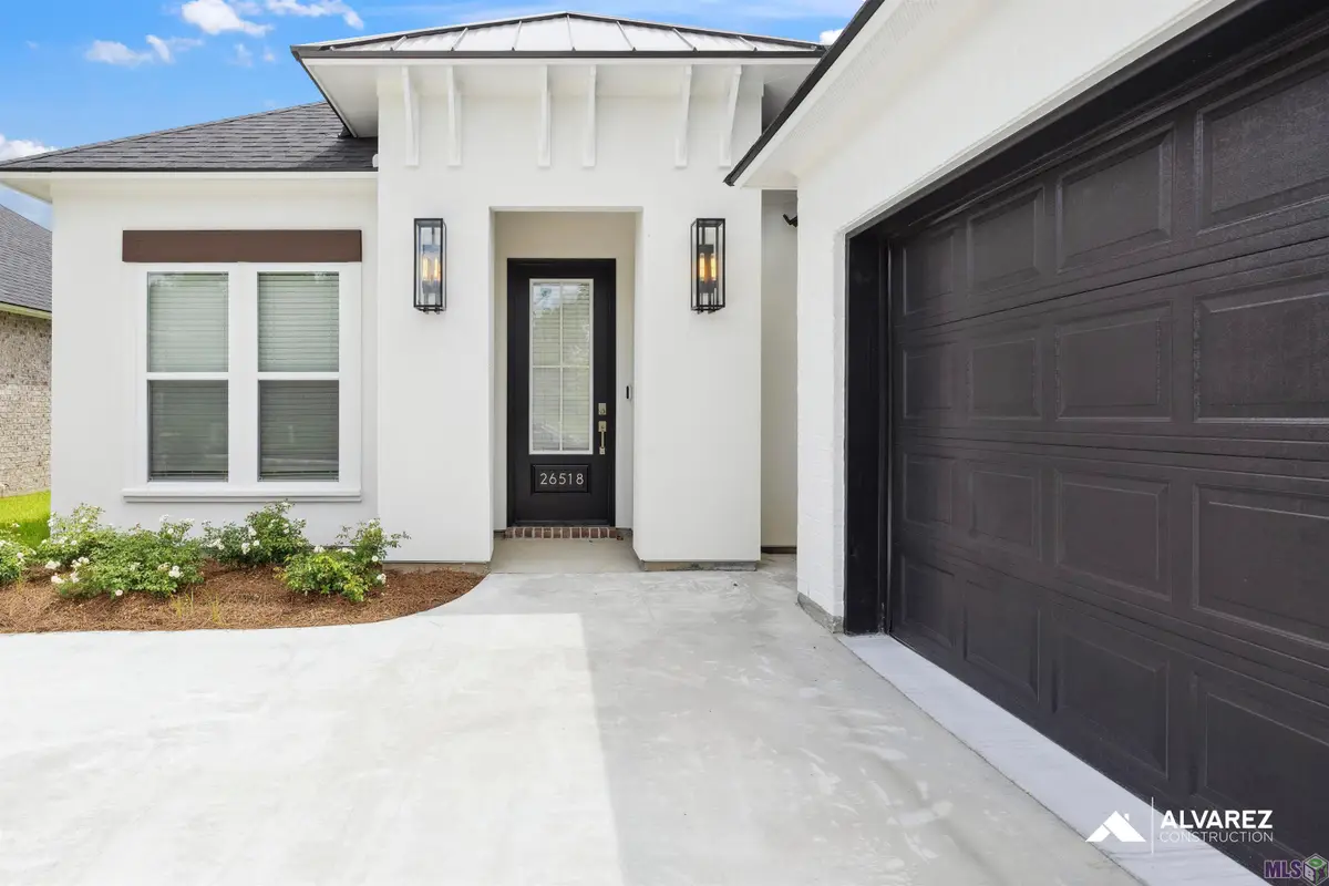 26518 Vanissa Dr, Denham Springs, LA 70726 - #1