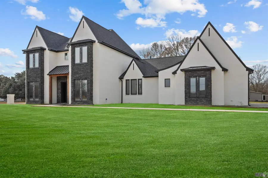 15301 Joor Rd, Zachary, LA 70791 - #2