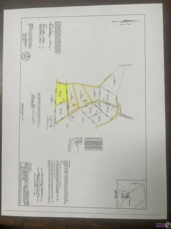 10240 Old Plank Rd, Clinton, LA 70722