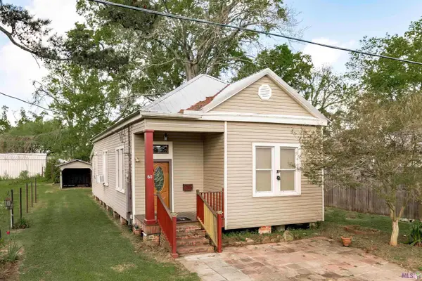 611 Poydras St, New Roads, LA 70760