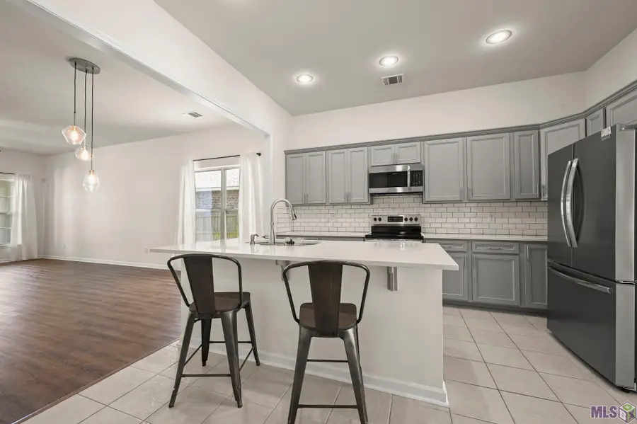 38420 Brown Rd, Prairieville, LA 70769 - #3