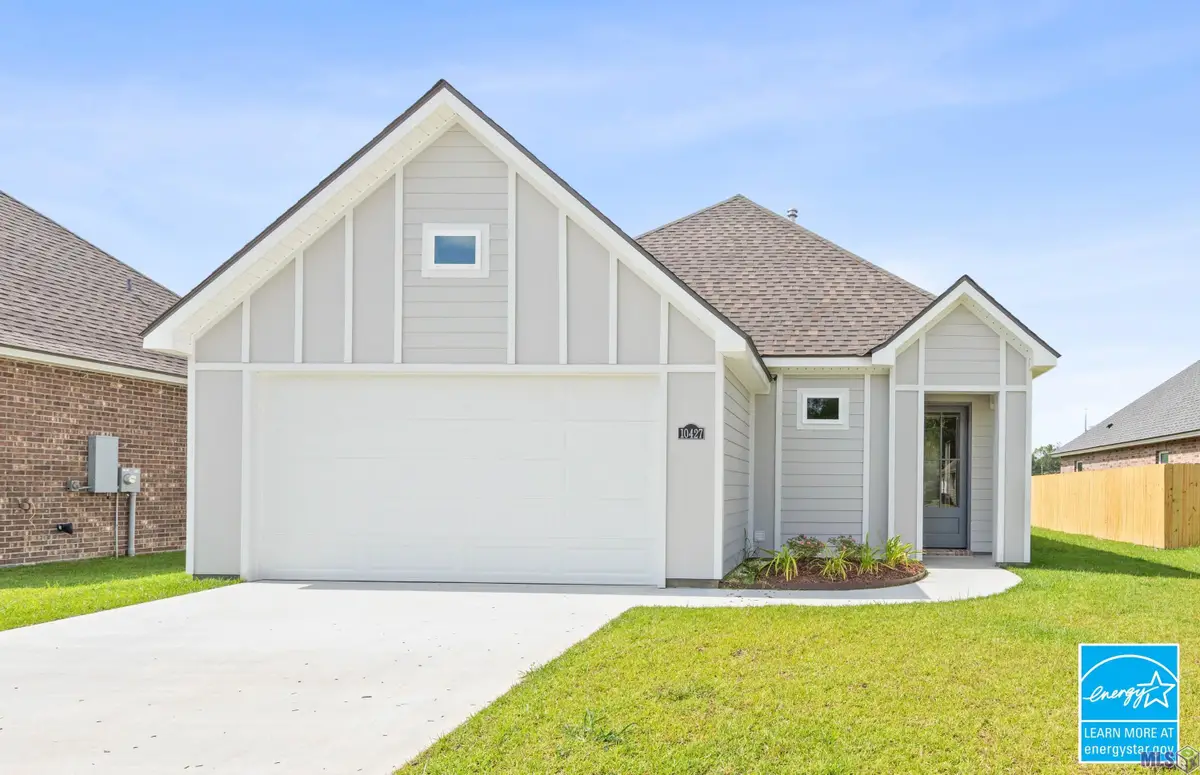 10427 Highland Lakes Dr, Denham Springs, LA 70726 - #1