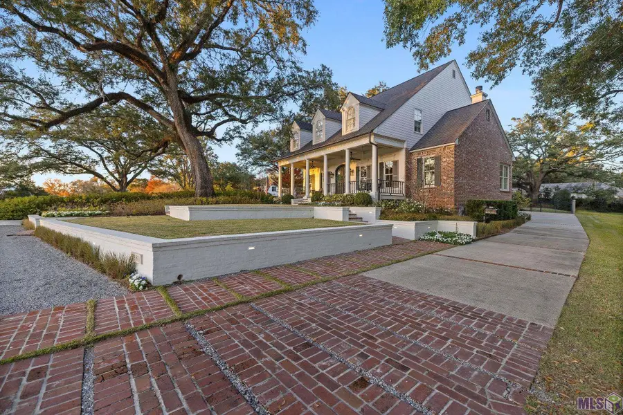 3381 E Lakeshore Dr, Baton Rouge, LA 70808 - #2