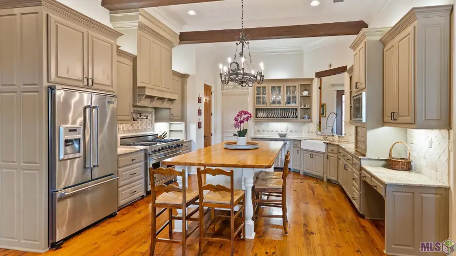 17427 E Club View Ct, Baton Rouge, LA 70810 - #2