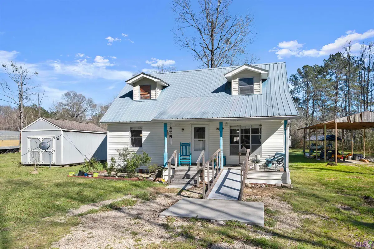 36116 Walker North Rd, Walker, LA 70785 - #1