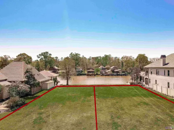 21049 Waterfront East Dr, Maurepas, LA 70449