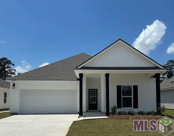 12895 Bay Leaf Dr, Denham Springs, LA 70706