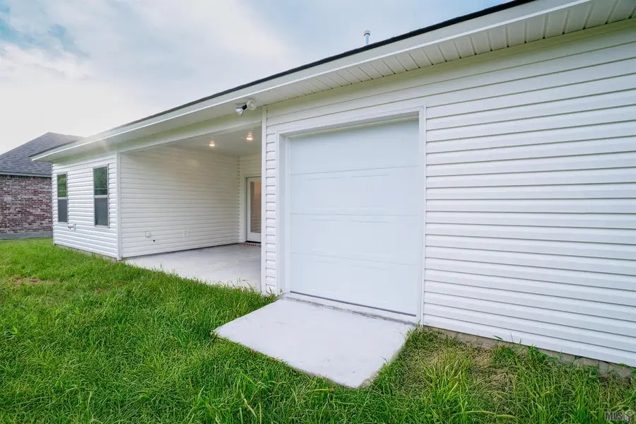 9894 Cane Mill Rd, Denham Springs, LA 70706 - #2