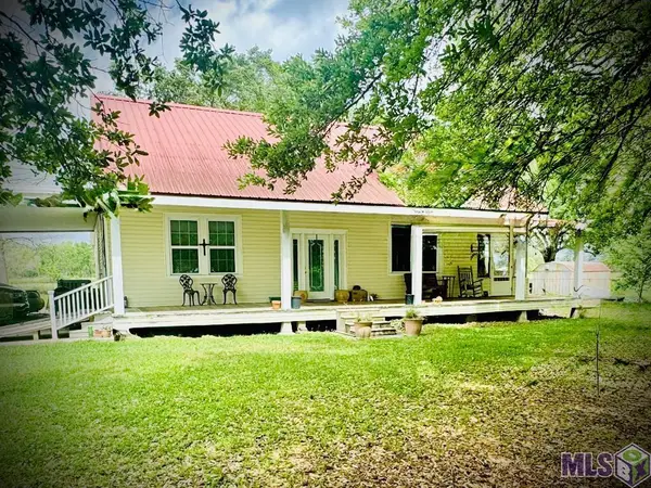 111 Billie St, Paincourtville, LA 70341