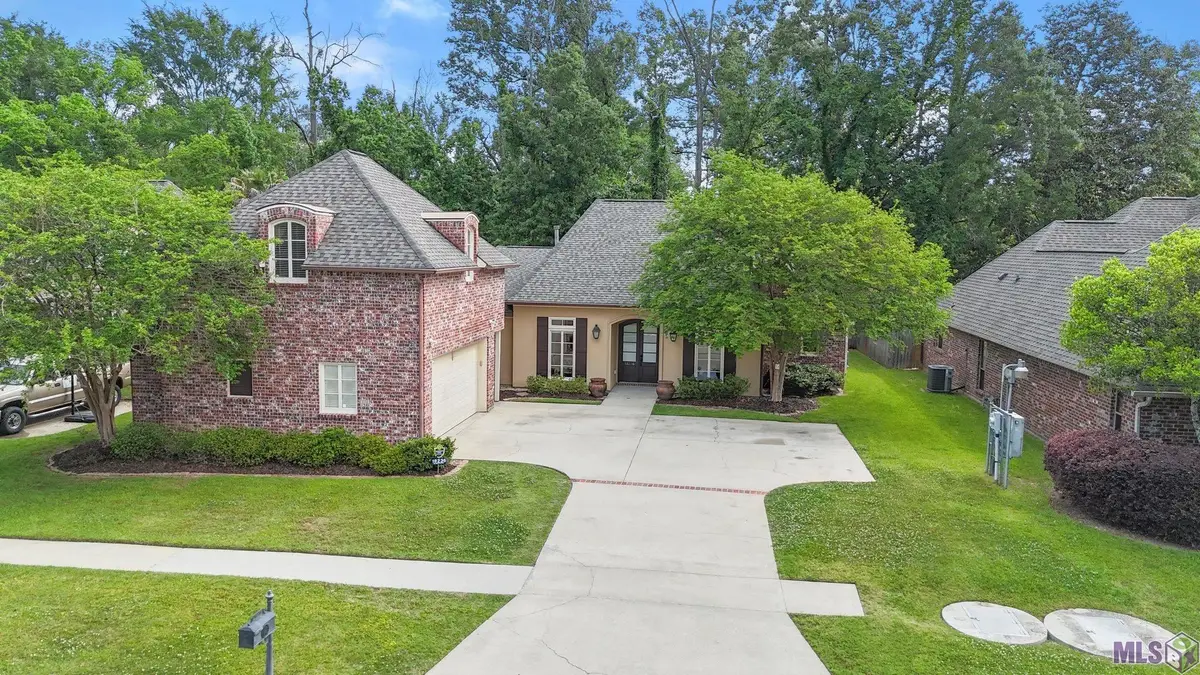 18236 Lake Harbor Ln, Prairieville, LA 70769 - #1