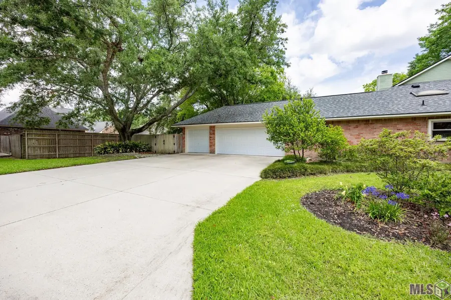 6346 Belle Grove Dr, Baton Rouge, LA 70820 - #2