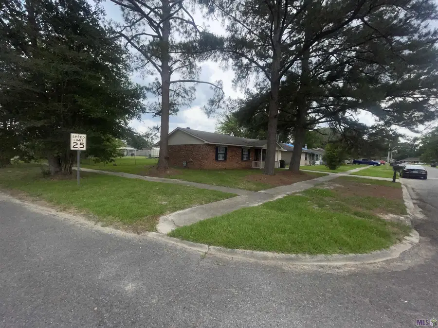 6822 Oak Park Dr, Baton Rouge, LA 70812 - #3