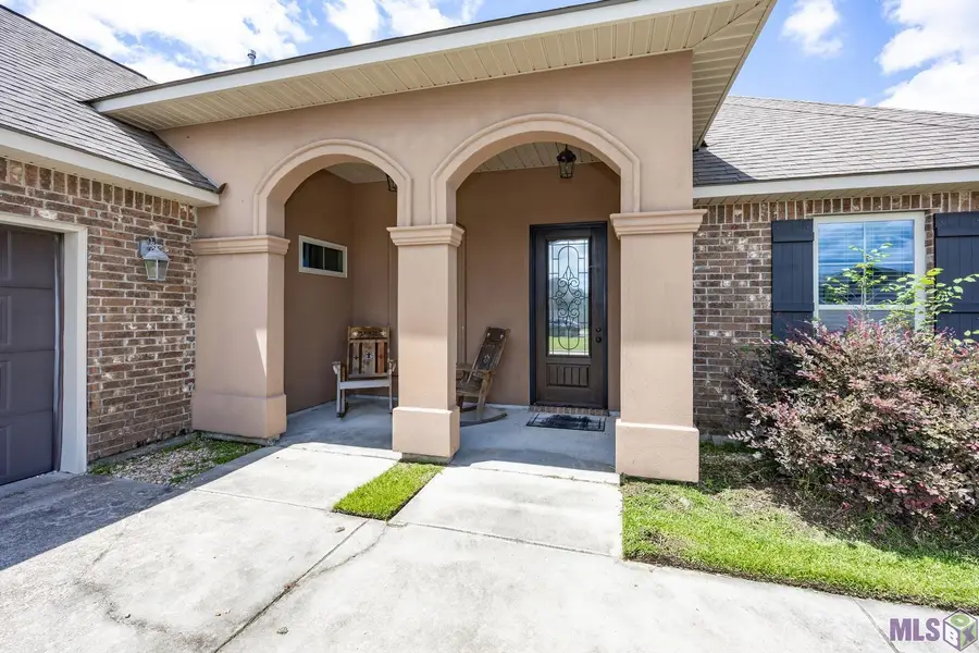 39078 Biltmore Ave, Gonzales, LA 70737 - #2
