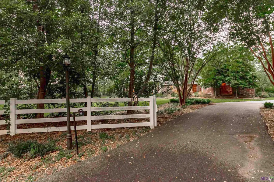 9611 Barringer Foreman Rd, Baton Rouge, LA 70809 - #2