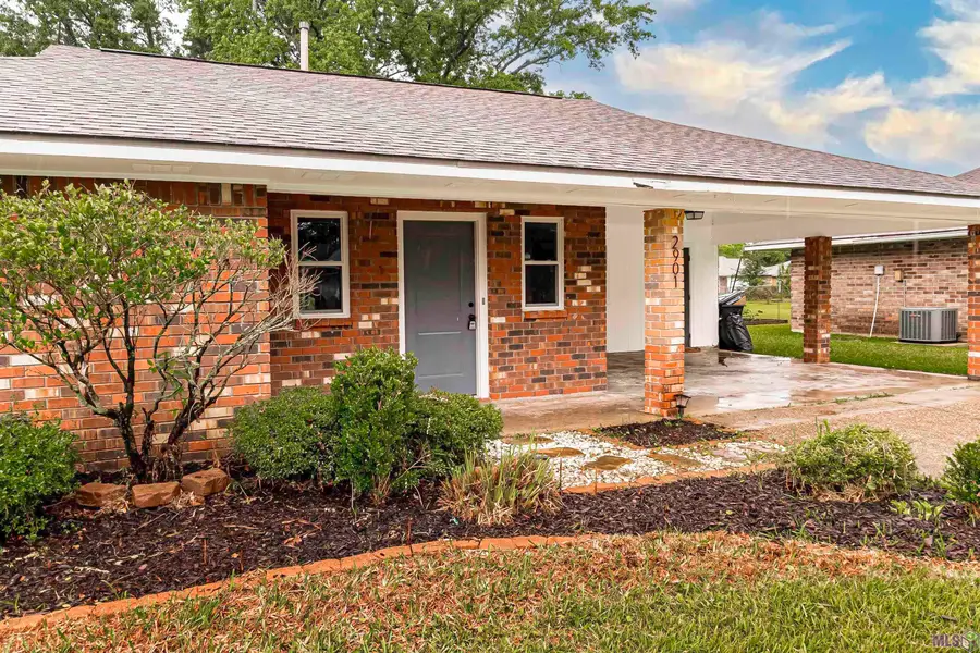 2901 Caroljack Dr, Baton Rouge, LA 70816 - #2