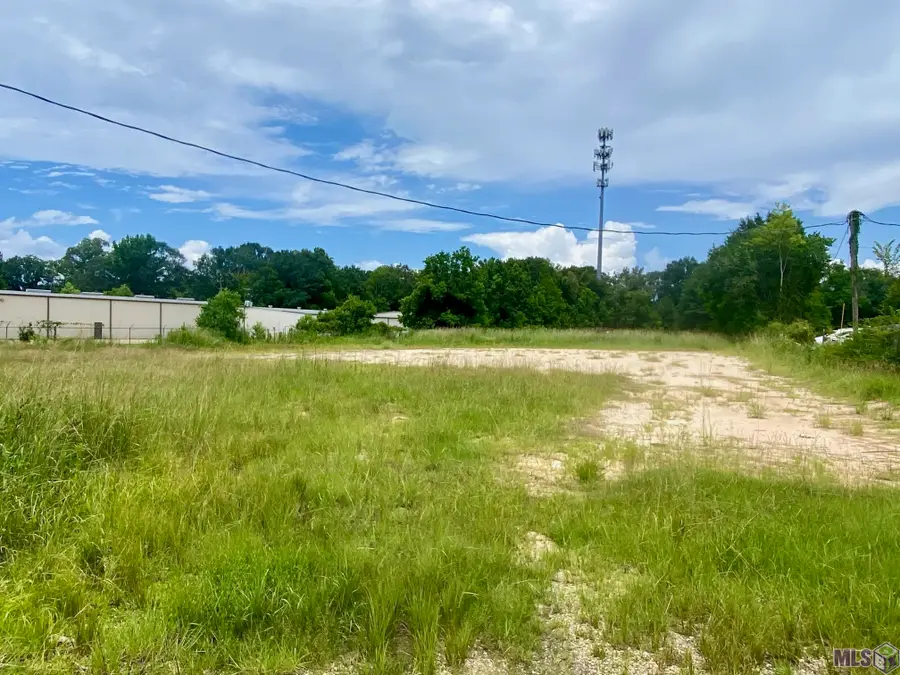 9981 Main St, Zachary, LA 70791 - #3