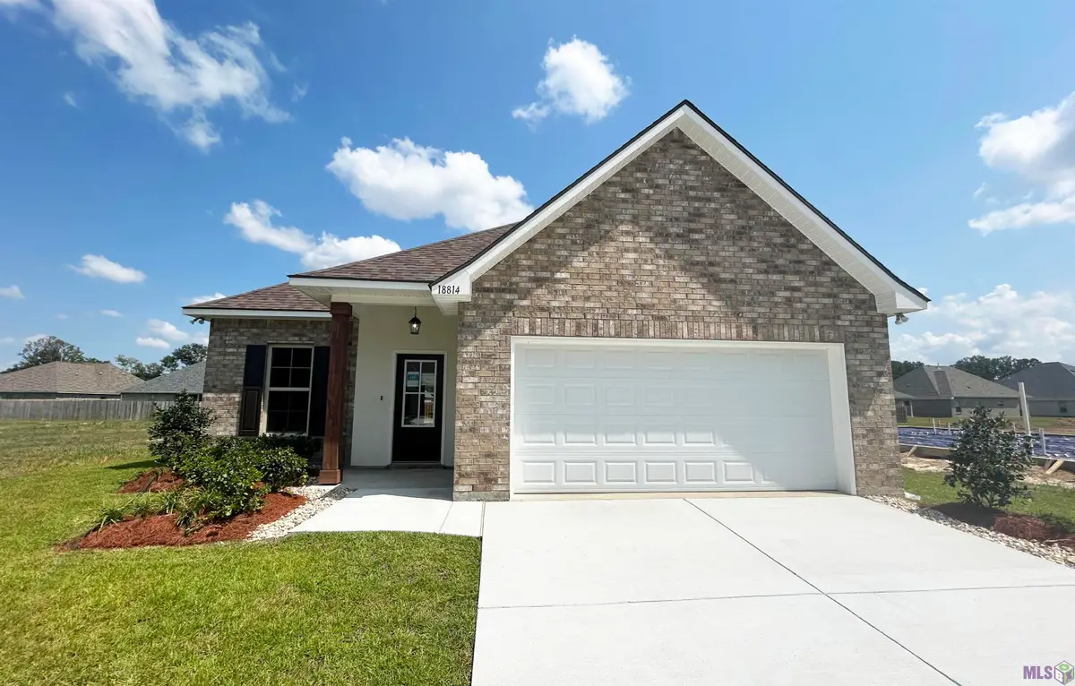 18814 Corlis Green Dr, Zachary, LA 70791 - #1