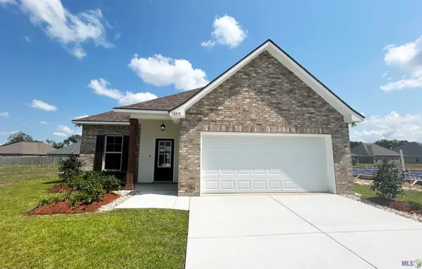 18814 Corlis Green Dr, Zachary, LA 70791