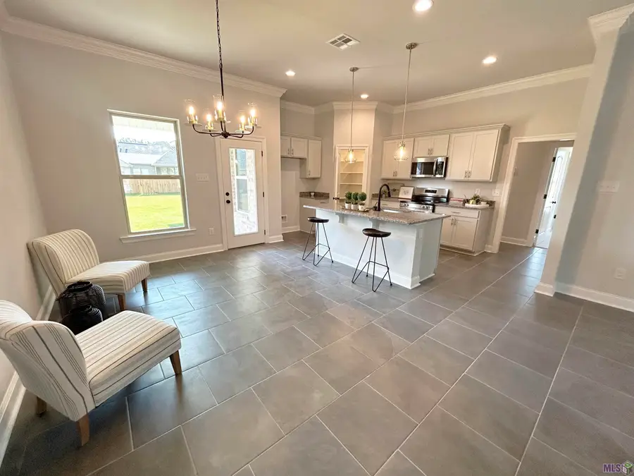 18814 Corlis Green Dr, Zachary, LA 70791 - #3
