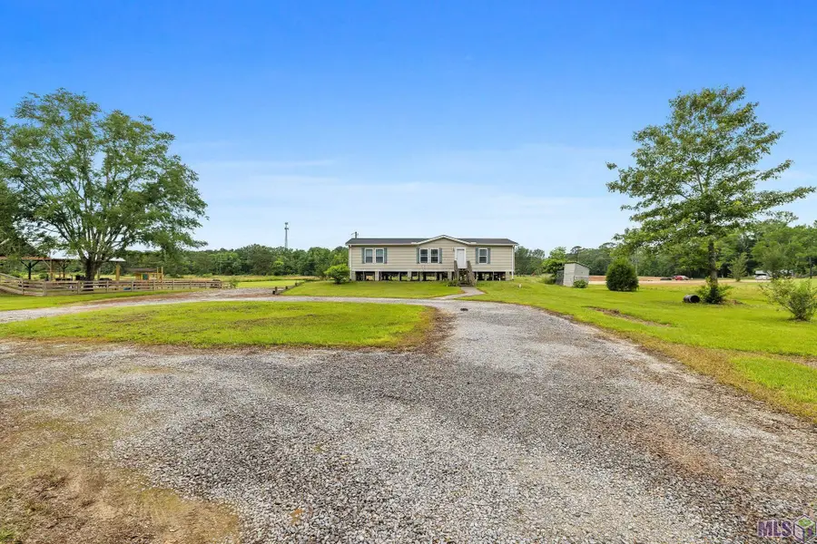 23611 Riley Rd, Pride, LA 70770 - #2