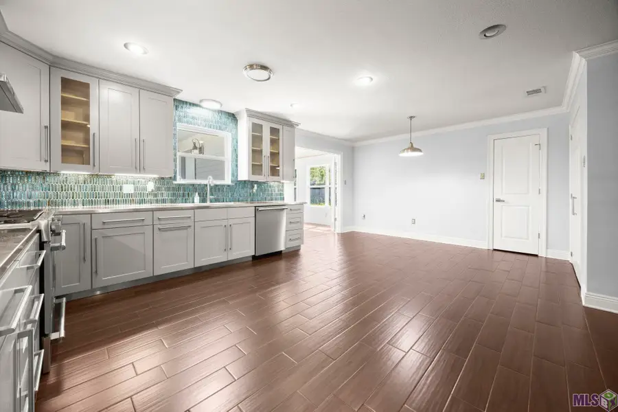 25820 Wax Rd, Denham Springs, LA 70726 - #3