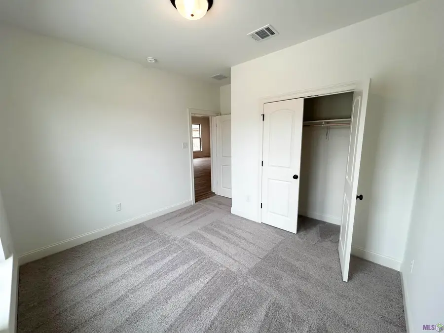 18721 Corlis Green Dr, Zachary, LA 70791 - #2