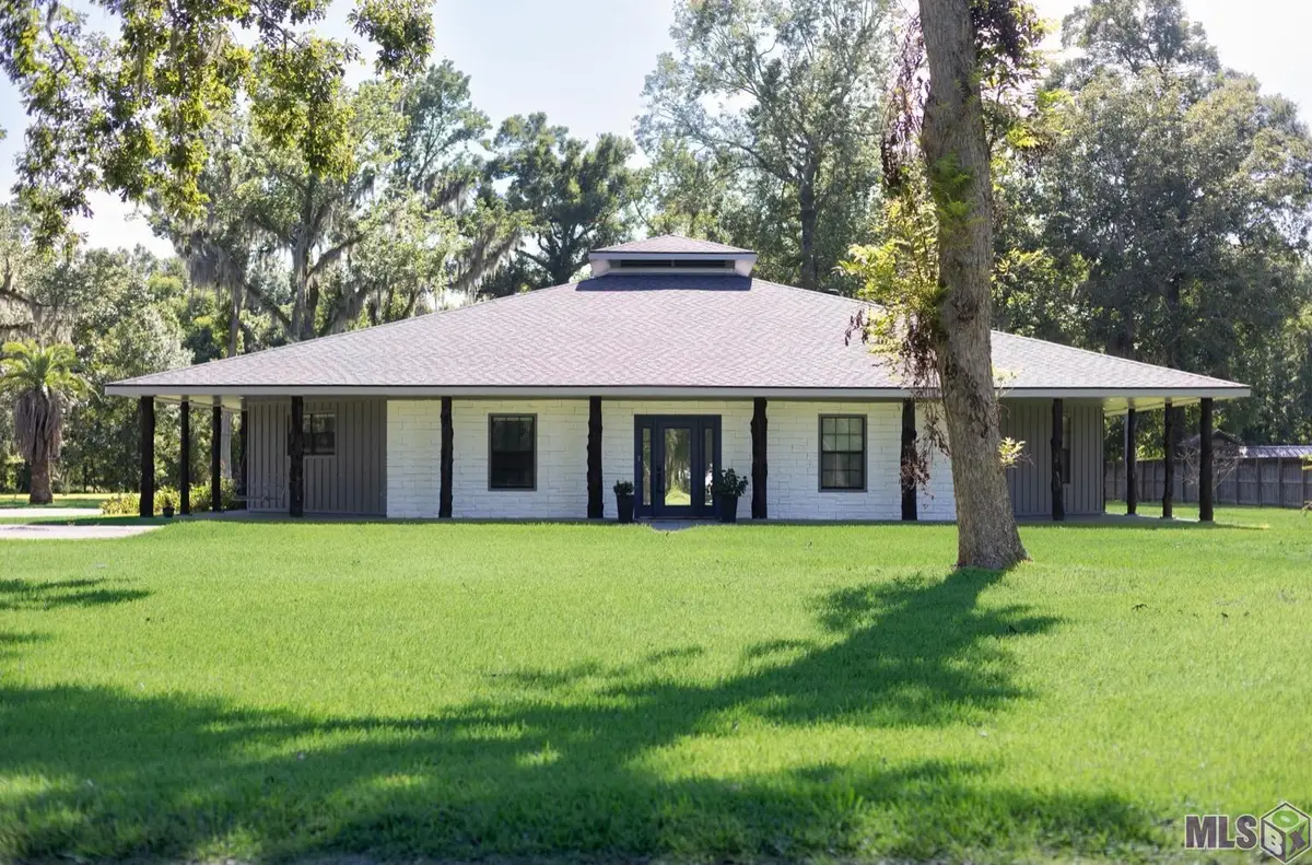 7167 Donaldson Dr, Gonzales, LA 70737 - #1