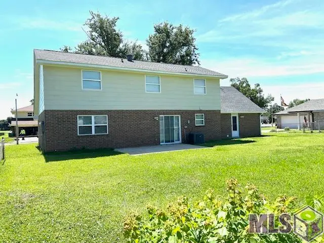 51 Country Club Dr, Laplace, LA 70068 - #3