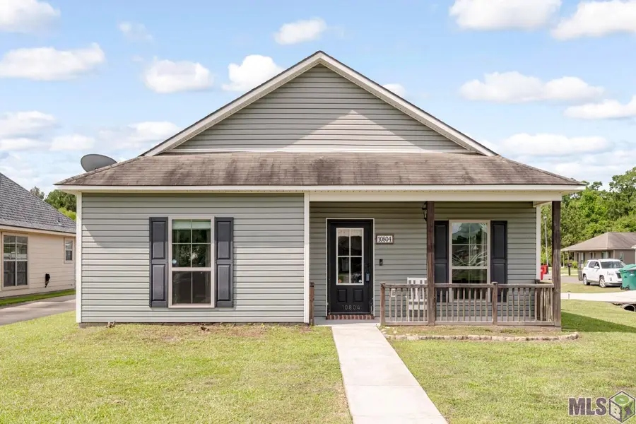 10804 Moss Pointe Dr, Denham Springs, LA 70726 - #2