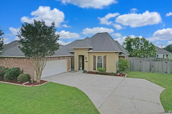 6900 Lakeland Dr, Zachary, LA 70791