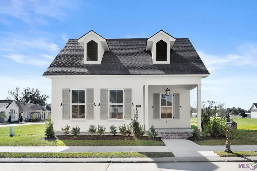 205 Queens Way, Thibodaux, LA 70301 - #2