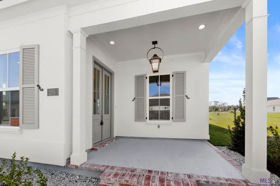 205 Queens Way, Thibodaux, LA 70301 - #3