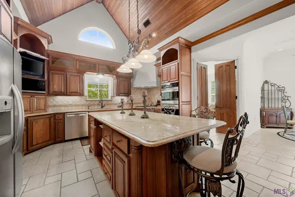 4509 Bluebonnet Rd, Baton Rouge, LA 70809