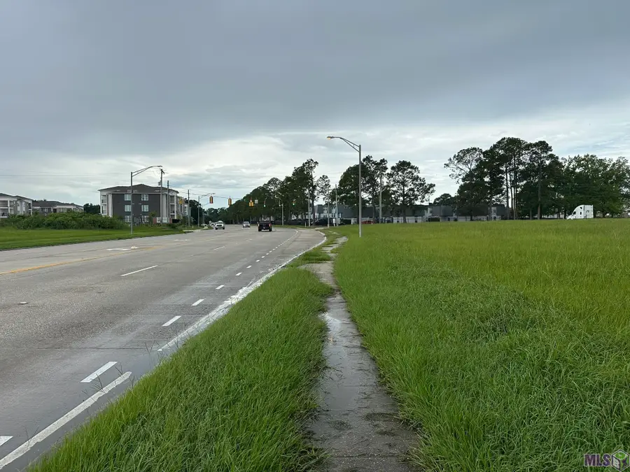 3380 Bluebonnet Blvd, Baton Rouge, LA 70809 - #2