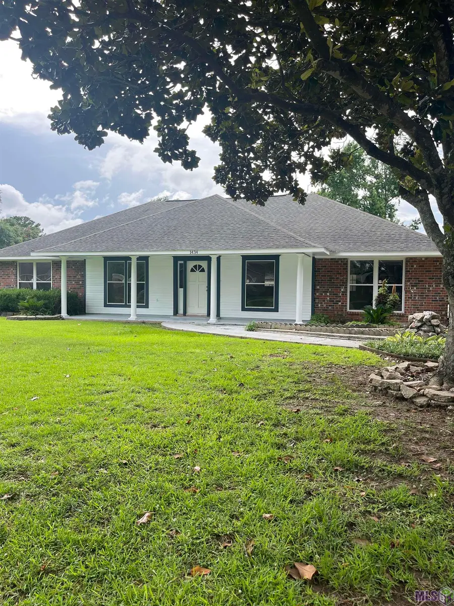 1434 Charing Cross Dr, Baton Rouge, LA 70810 - #2
