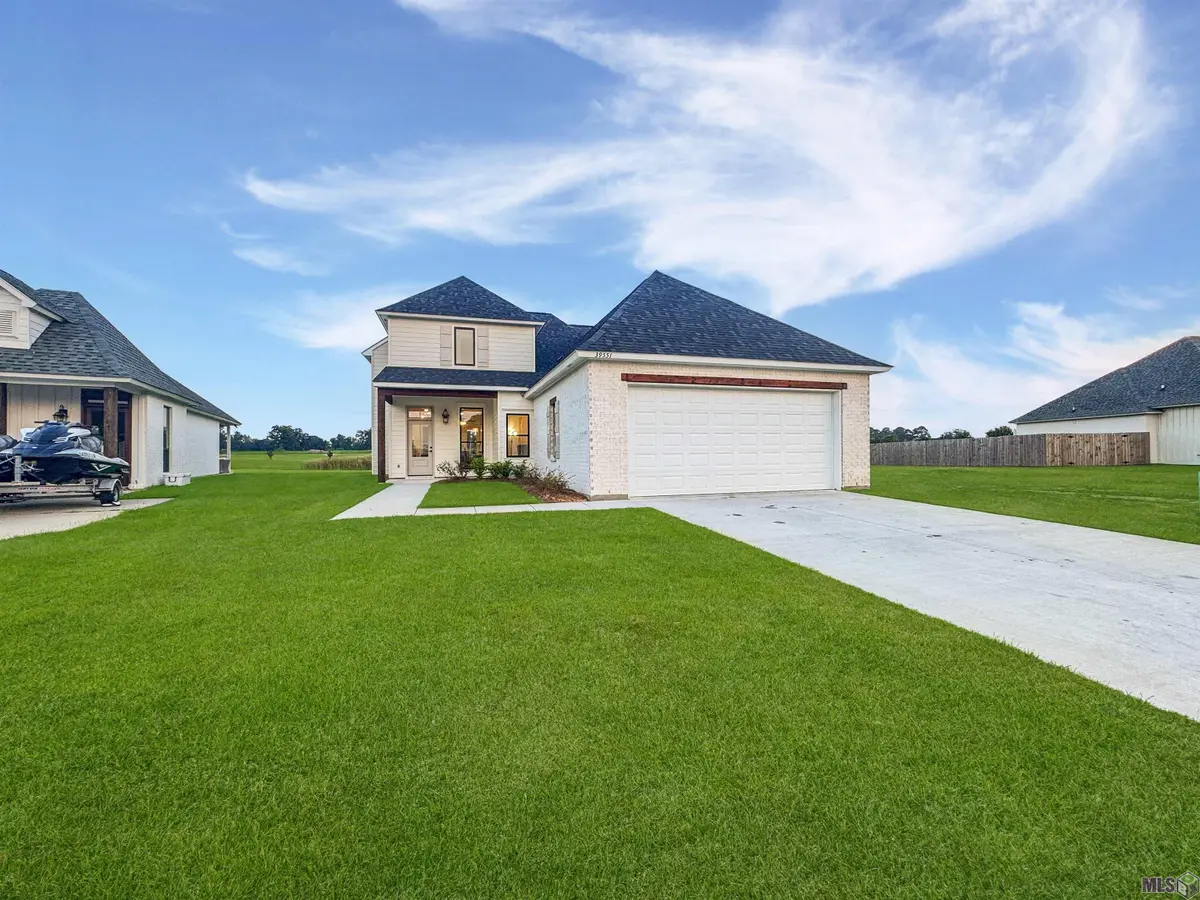 39551 Hernando De Soto Dr, Darrow, LA 70725 - #1