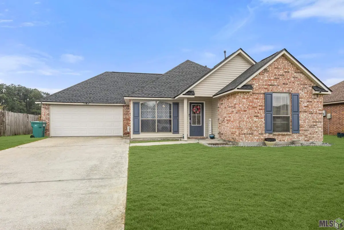 13460 Wynnewood Ave, Denham Springs, LA 70726 - #1
