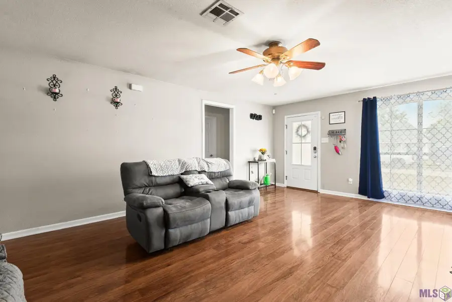 13460 Wynnewood Ave, Denham Springs, LA 70726 - #3